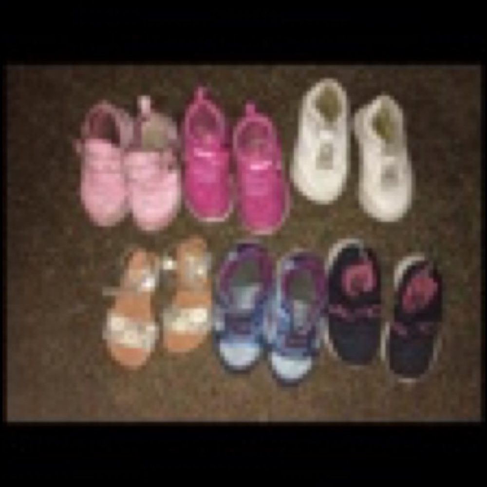 Shoes toddlers size 9